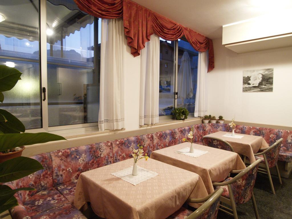 Hotel Miorelli Torbole Sul Garda Exterior photo